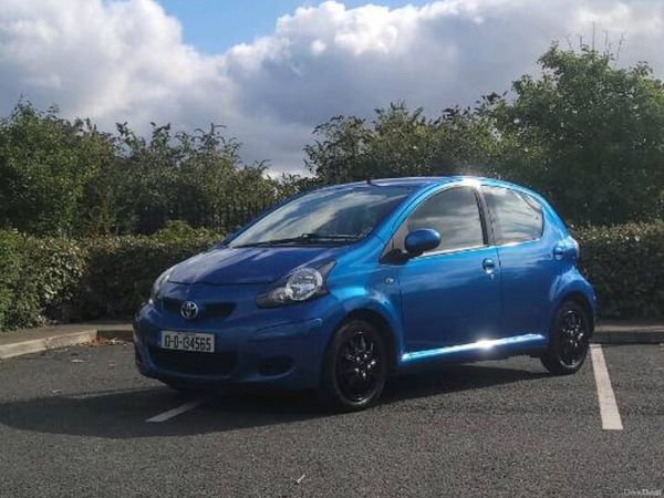 Toyota Aygo Hatchback, Petrol, 2010, Blue