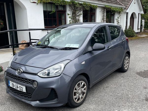 Hyundai i10 Hatchback, Petrol, 2019, Grey