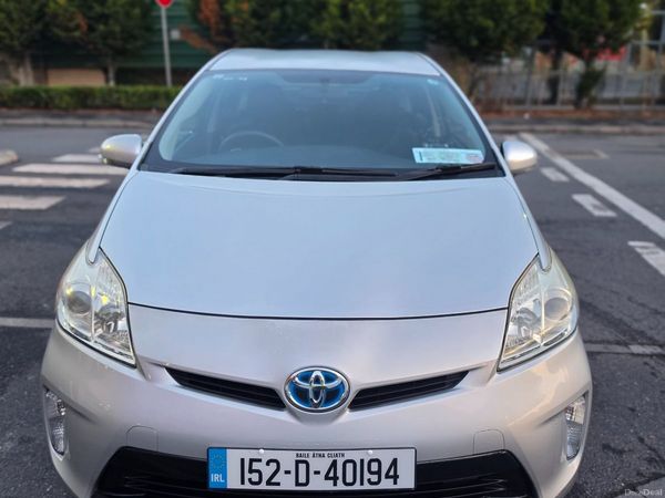 Toyota Prius Hatchback, Petrol Hybrid, 2015, Silver