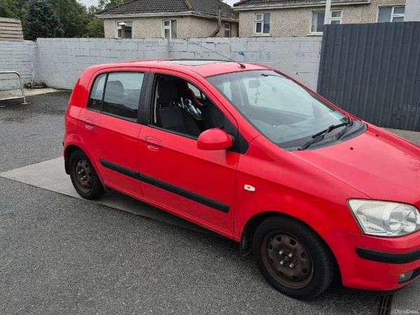 Hyundai Getz Hatchback, Petrol, 2006, Red