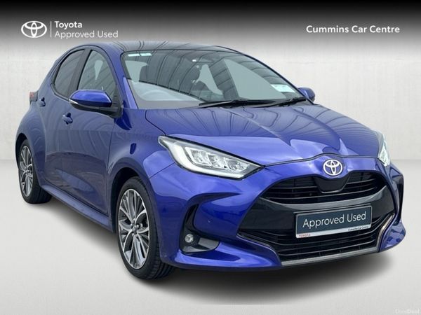 Toyota Yaris Hatchback, Petrol Hybrid, 2024, Blue
