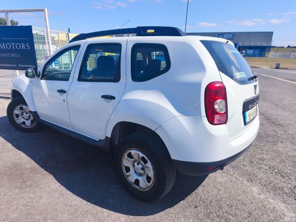 Dacia Duster SUV, Diesel, 2015, White