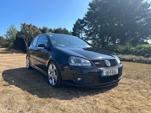 Volkswagen Golf Hatchback, Petrol, 2006, Black