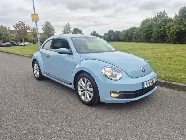 Volkswagen Beetle Hatchback, Petrol, 2015, Blue