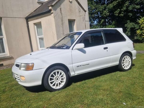 Toyota Starlet Hatchback, Petrol, 1992, White