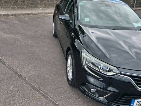 Renault Megane Saloon, Petrol, 2019, Black