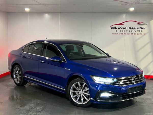 Volkswagen Passat Saloon, Diesel, 2020, Blue