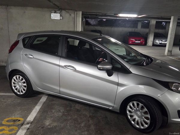 Ford Fiesta Hatchback, Diesel, 2014, Silver
