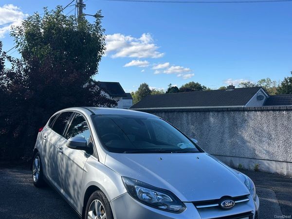 Ford Focus Hatchback, Diesel, 2014, Grey