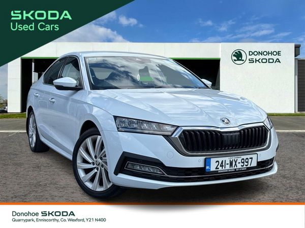Skoda Octavia Saloon, Petrol, 2024, White