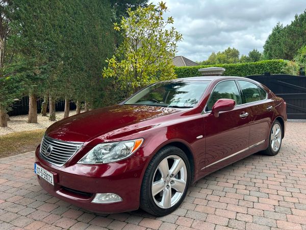 Lexus LS Saloon, Petrol, 2007, Red