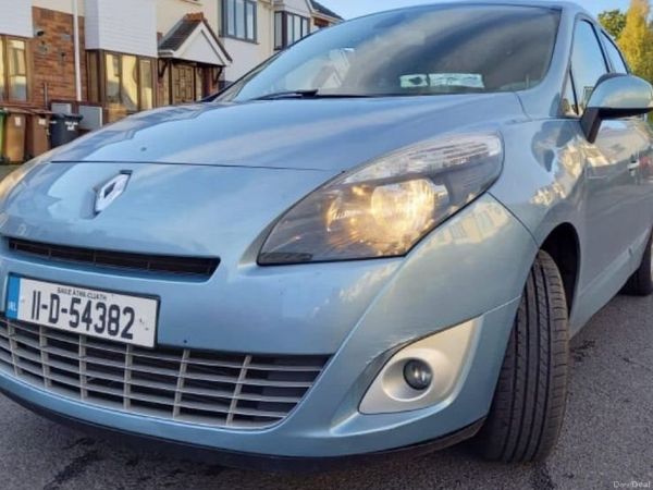 Renault Grand Scenic MPV, Diesel, 2011, Blue
