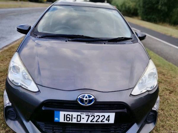 Toyota Aqua Hatchback, Petrol Hybrid, 2016, Grey