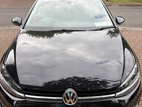 Volkswagen Golf Estate, Petrol, 2018, Black
