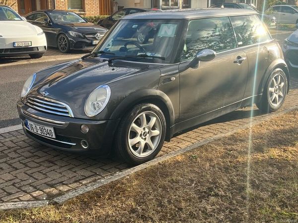 Mini Cooper Hatchback, Petrol, 2006, Grey