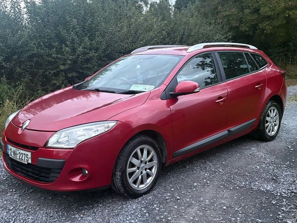 Renault Megane Estate, Diesel, 2012, Red
