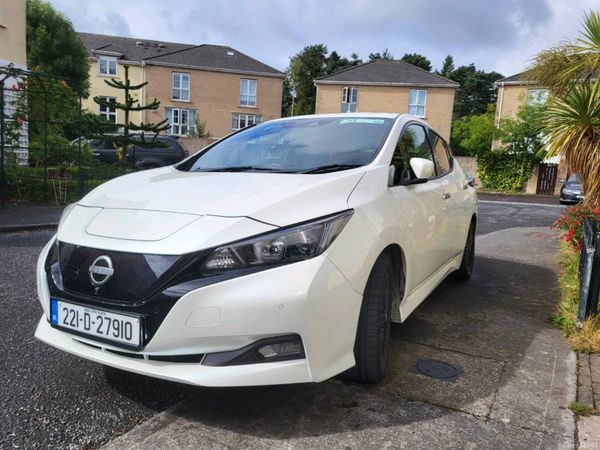 Nissan Leaf Hatchback, Electric, 2022, White