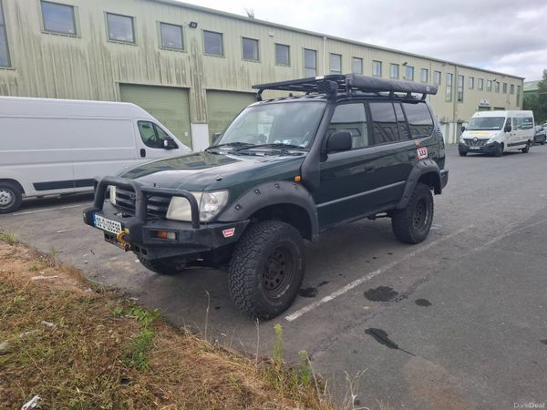 Toyota Land Cruiser SUV, Diesel, 2000, Green