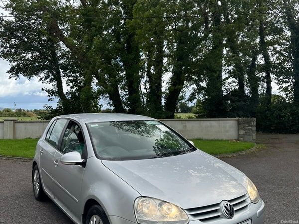 Volkswagen Golf Hatchback, Petrol, 2008, Silver