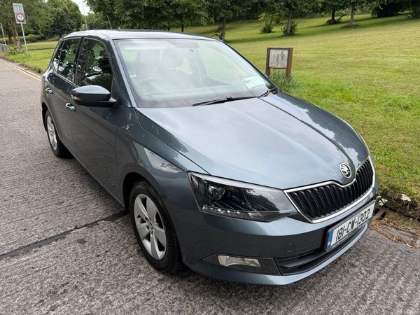 Skoda Fabia Hatchback, Petrol, 2018, Grey