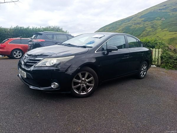 Toyota Avensis Saloon, Diesel, 2012, Black