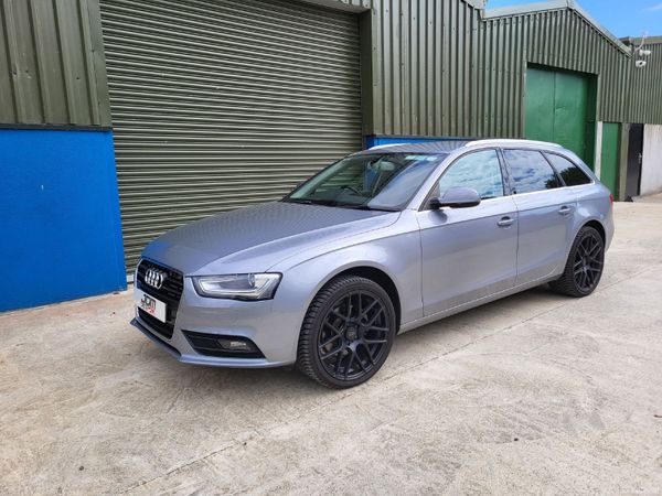 Audi A4 Estate, Petrol, 2014, Silver