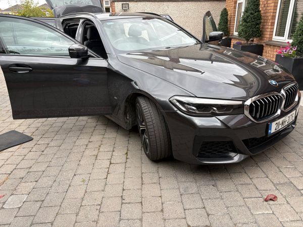 BMW 5-Series Estate, Diesel, 2021, Grey