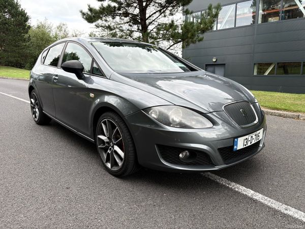 SEAT Leon Hatchback, Diesel, 2013, Grey