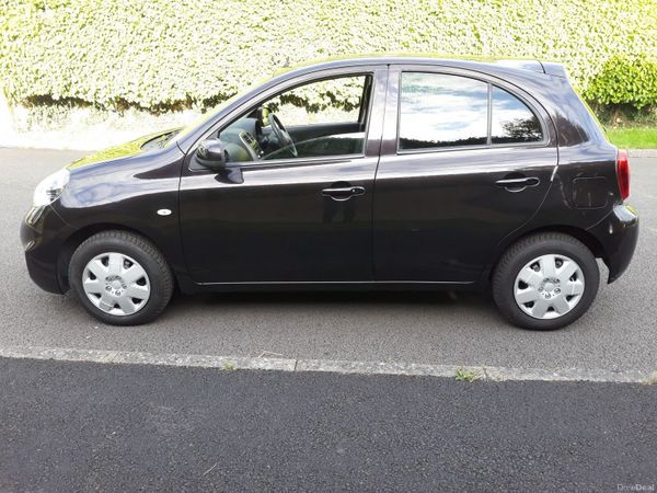 Nissan March Hatchback, Petrol, 2013, Black