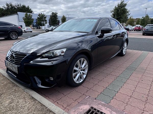 Lexus IS Saloon, Petrol Hybrid, 2015, Black