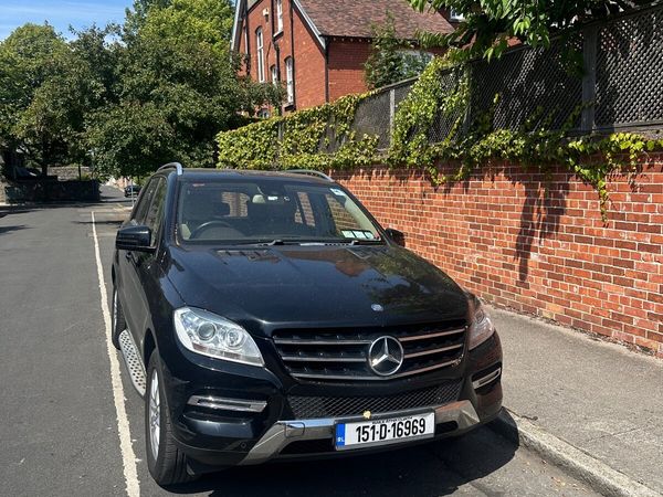 Mercedes-Benz M-Class SUV, Diesel, 2015, Black