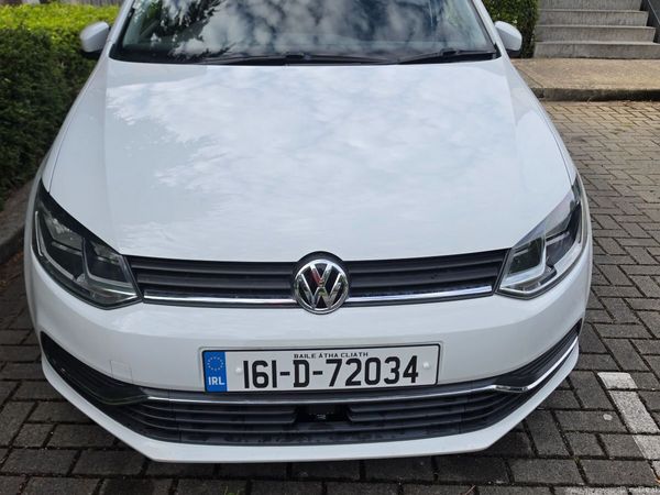 Volkswagen Polo Hatchback, Petrol, 2016, White