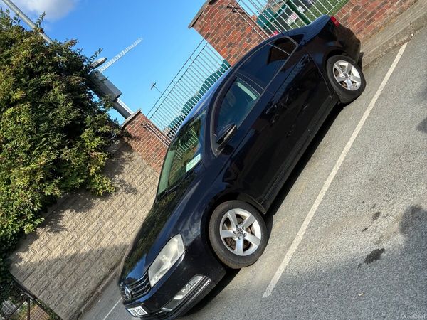 Volkswagen Passat Saloon, Diesel, 2012, Black