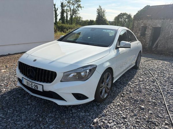 Mercedes-Benz CLA Saloon, Diesel, 2015, White