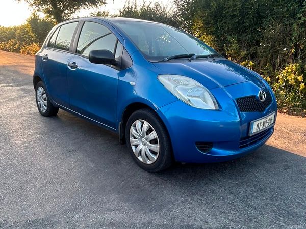 Toyota Yaris Hatchback, Petrol, 2007, Blue