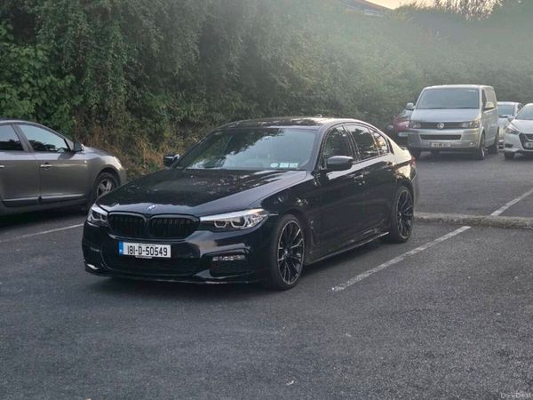 BMW 5-Series Saloon, Petrol Plug-in Hybrid, 2018, Blue