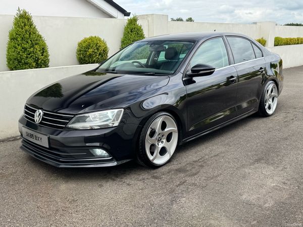 Volkswagen Jetta Saloon, Diesel, 2015, Black