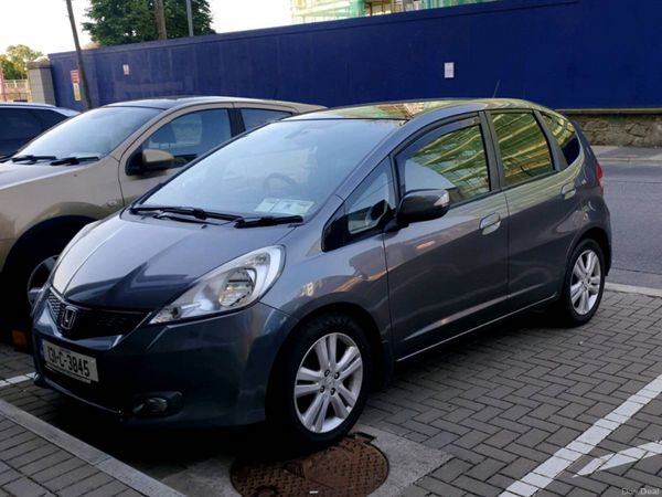 Honda Jazz Hatchback, Petrol, 2013, Grey