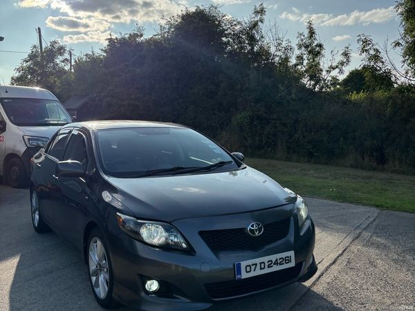 Toyota Corolla Saloon, Petrol, 2007, Grey