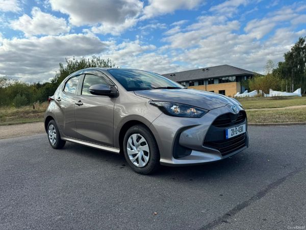 Toyota Yaris Hatchback, Petrol, 2021, Grey