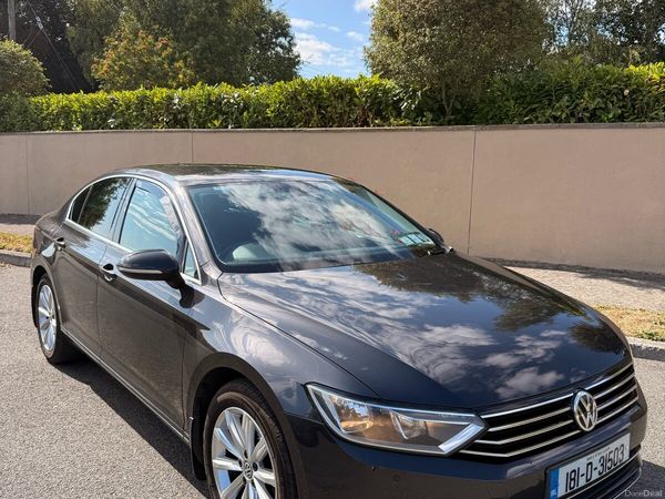 Volkswagen Passat Saloon, Diesel, 2018, Grey