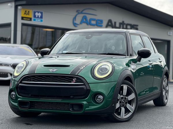 Mini Cooper Hatchback, Diesel, 2020, Green