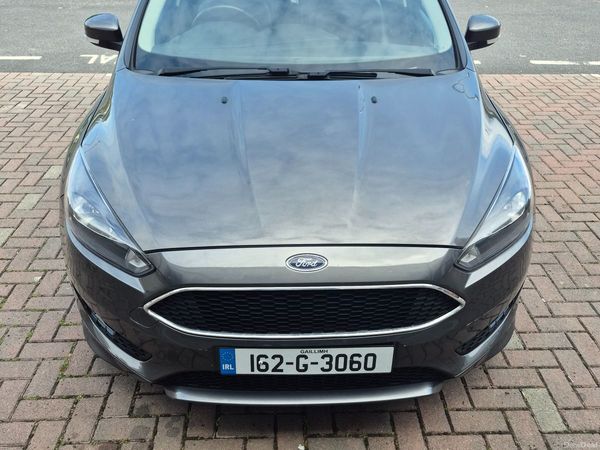 Ford Focus Hatchback, Petrol, 2016, Grey