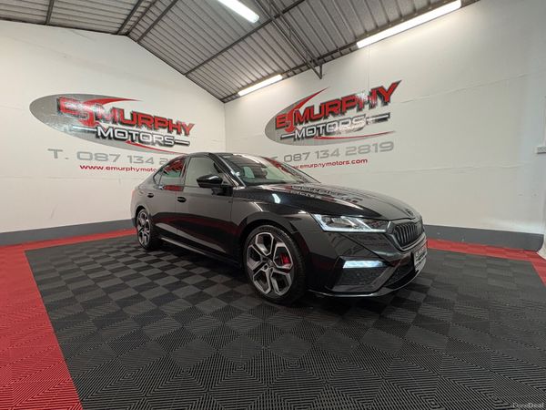Skoda Octavia Hatchback, Diesel, 2022, Black