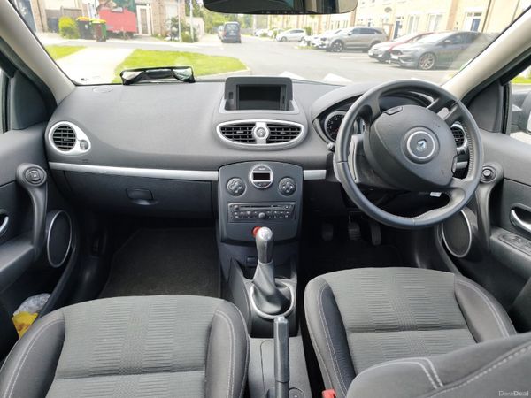 Renault Clio Hatchback, Ethanol Petrol, 2011, Black