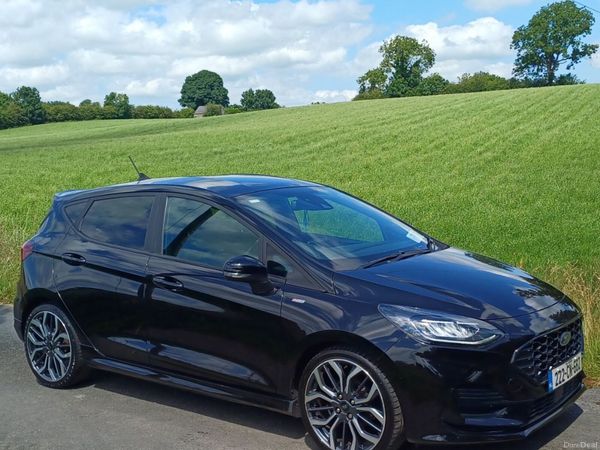 Ford Fiesta Hatchback, Petrol, 2022, Black
