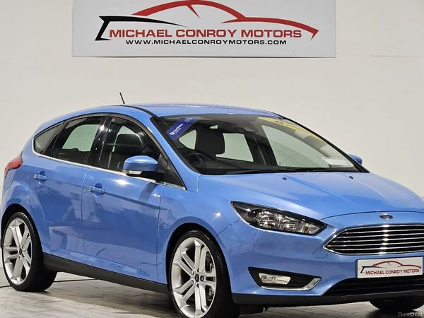Ford Focus Hatchback, Petrol, 2016, Blue