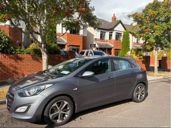 Hyundai i30 Hatchback, Diesel, 2015, Grey