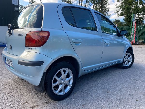 Toyota Yaris Hatchback, Petrol, 2004, Blue