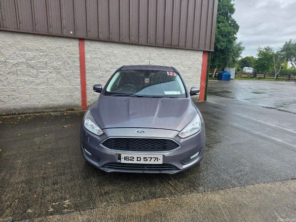 Ford Focus Hatchback, Diesel, 2016, Brown